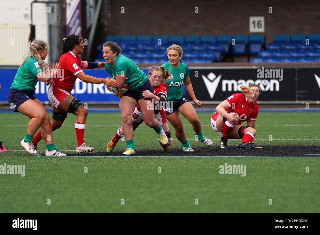 Gwen Crabb blessé - rugby des six Nations de Womens Banque D'Images