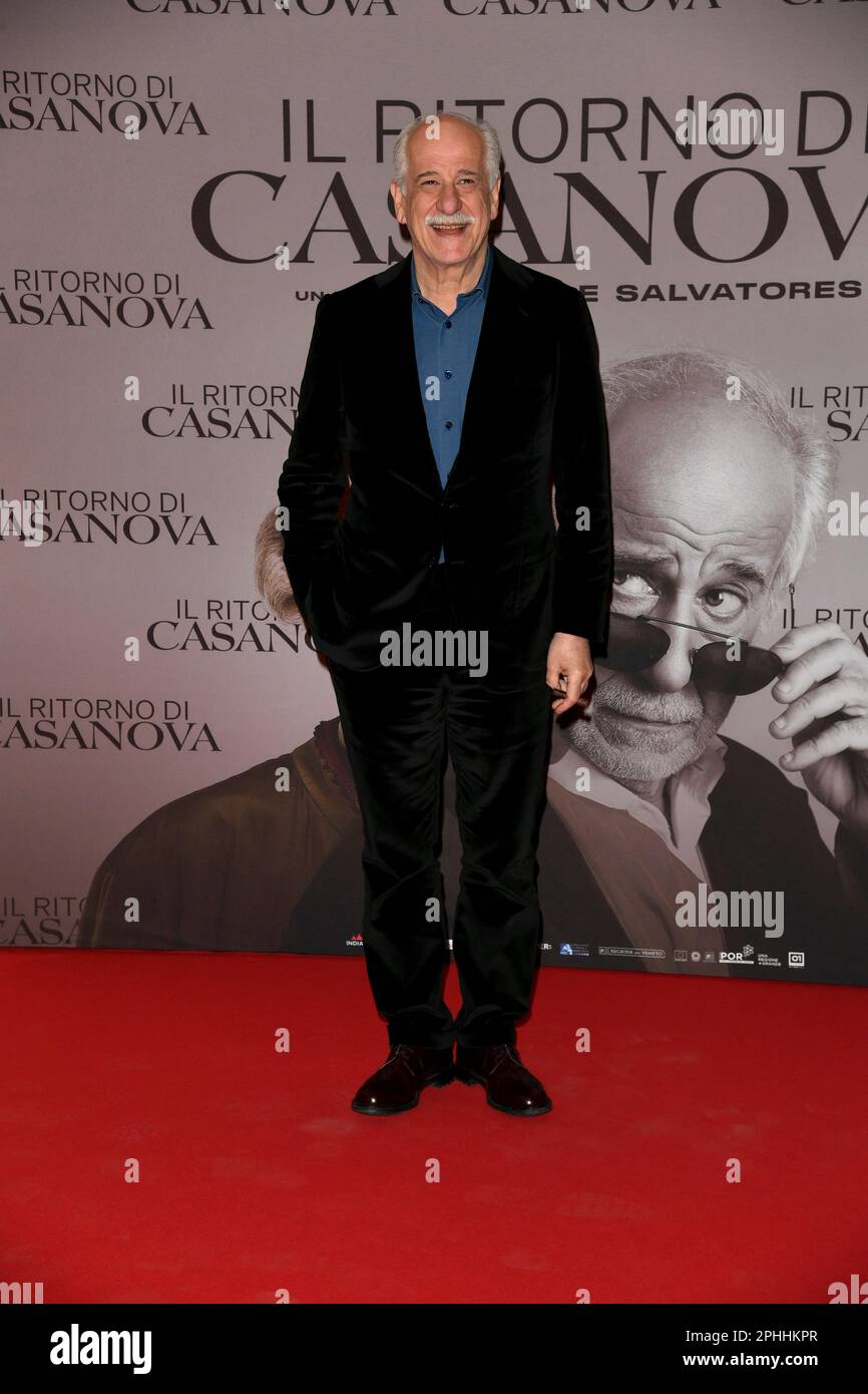 Milan, Italie. 28th mars 2023. Milan - première du film "le retour de Casanova" - Toni Servillo crédit: Agence de photo indépendante/Alamy Live News Banque D'Images