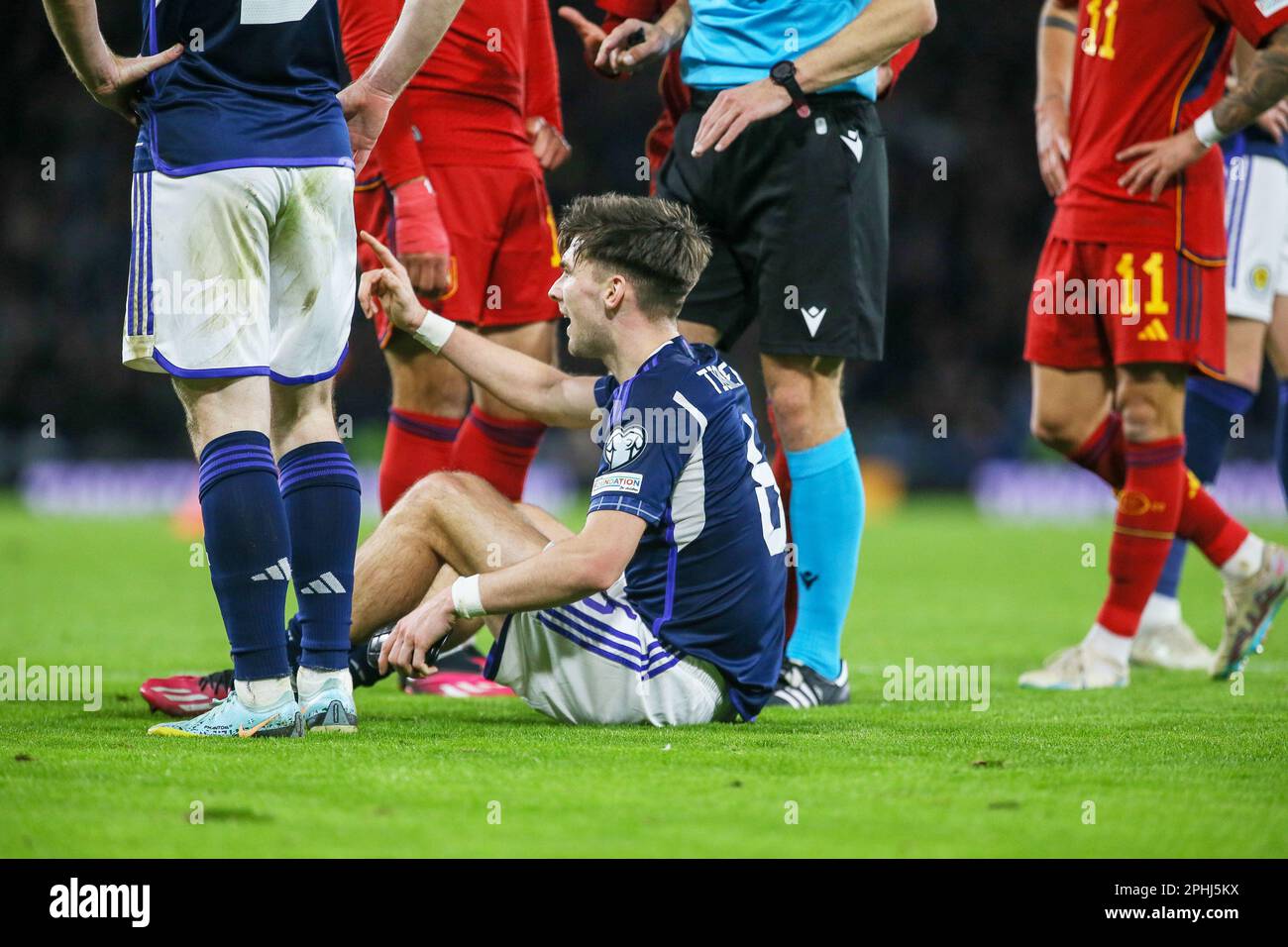 Glasgow, Royaume-Uni. 28th mars 2023. ROYAUME-UNI. L'Écosse a joué l'Espagne à Hampden Park, Glasgow dans les rondes de qualification européennes une Écosse a gagné 2 - 0. Les buts ont été notés par Scott McTominay (numéro 4) en 7 minutes et 51 minutes. Crédit : Findlay/Alay Live News Banque D'Images