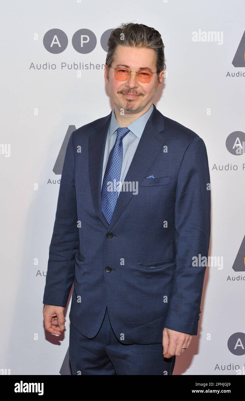New York, États-Unis. 28th mars 2023. Edoardo Ballerini participe aux Audie  Awards 2023 au Pier 60 à New York, NY, sur 28 mars 2023. (Photo de Stephen  Smith/SIPA USA) crédit: SIPA USA/Alay
