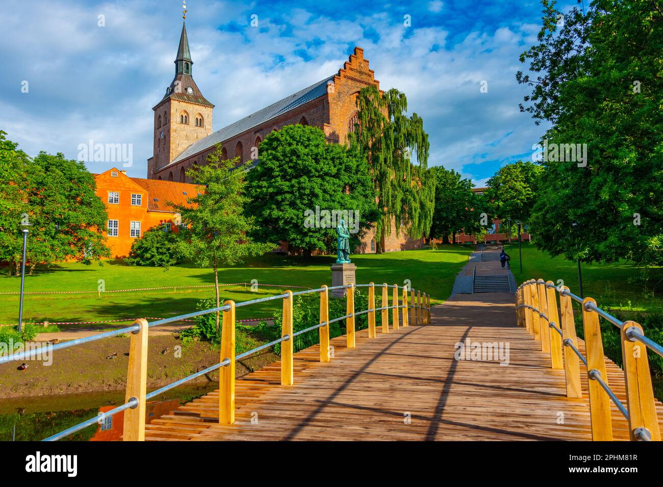 St. Cathédrale de Canute dans la ville danoise d'Odense. Banque D'Images