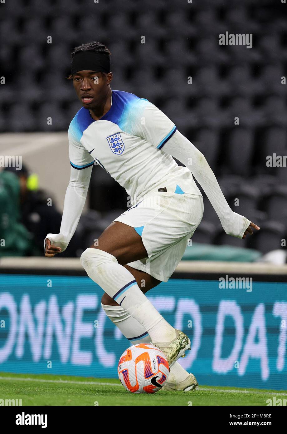Londres, Royaume-Uni. 28th mars 2023. Noni Madueke d'Angleterre lors du match international de l'UEFA Under21 à Craven Cottage, Londres. Le crédit photo devrait se lire: David Klein/Sportimage crédit: Sportimage/Alay Live News Banque D'Images