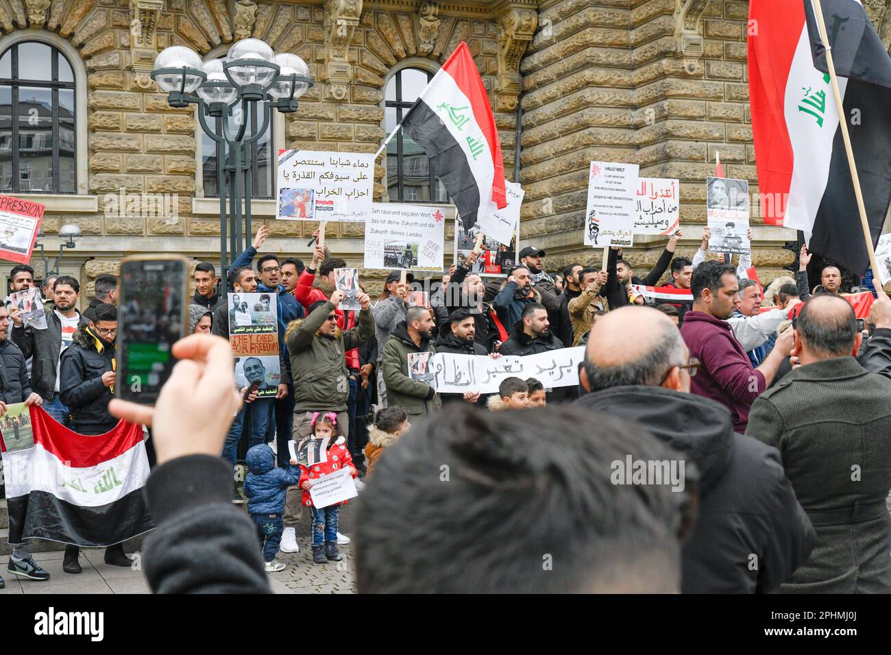 Manifestation contre la violence contre des manifestants pacifiques en Irak, Hambourg (Allemagne), 06 octobre 2019. Banque D'Images