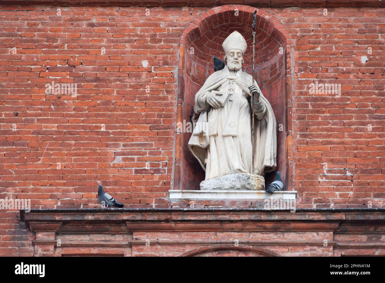 Italie, Lombardie, Codogno, San Biagio e della Beata Eglise Vergine Immacolata, San Biagio Statue patron de la ville Banque D'Images