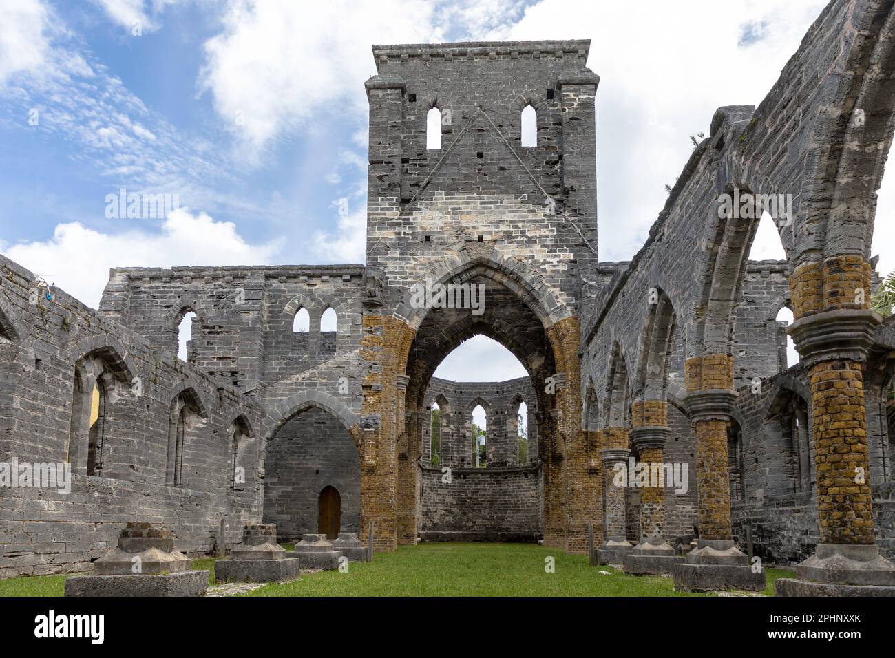 L'église Unifinished, commencée en 1874, à George's, Bermudes, est maintenant considérée comme une ruine gothique Banque D'Images