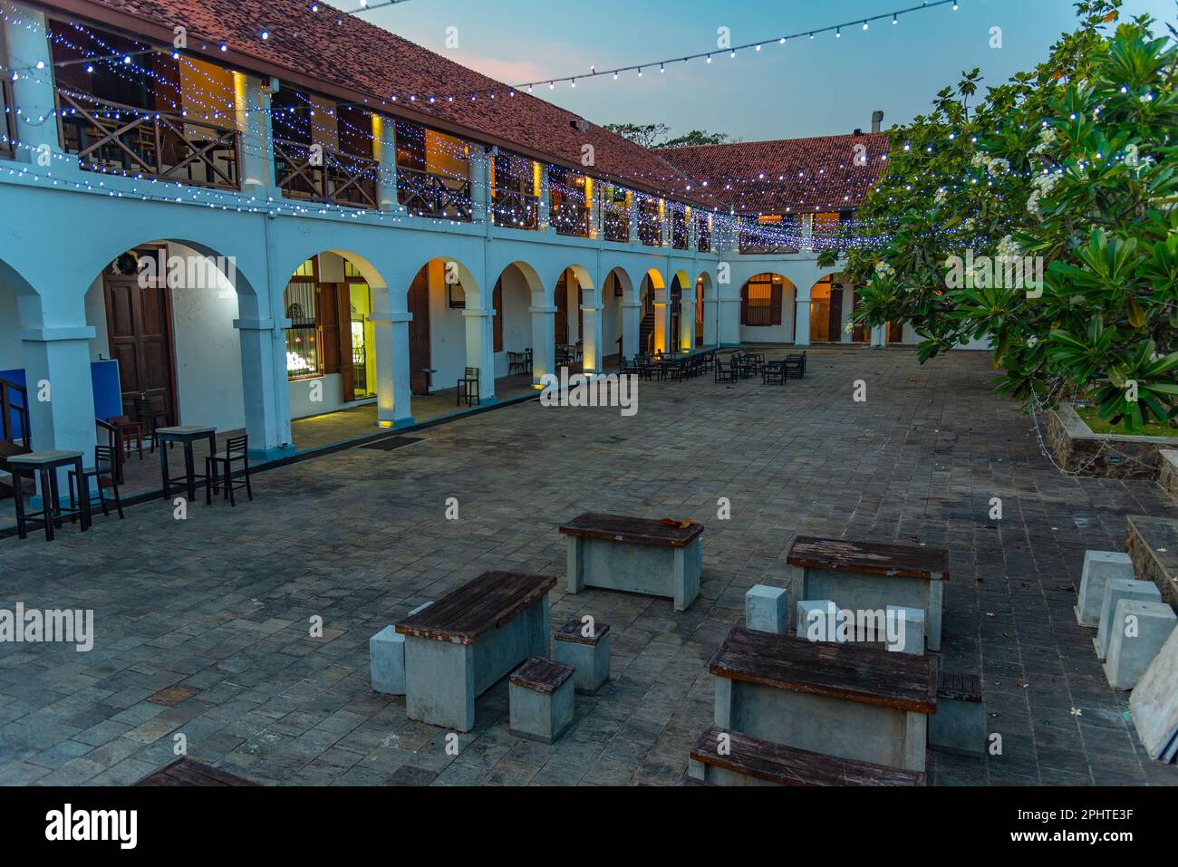 Quartier culinaire de Galle situé dans un ancien hôpital, Sri Lanka. Banque D'Images