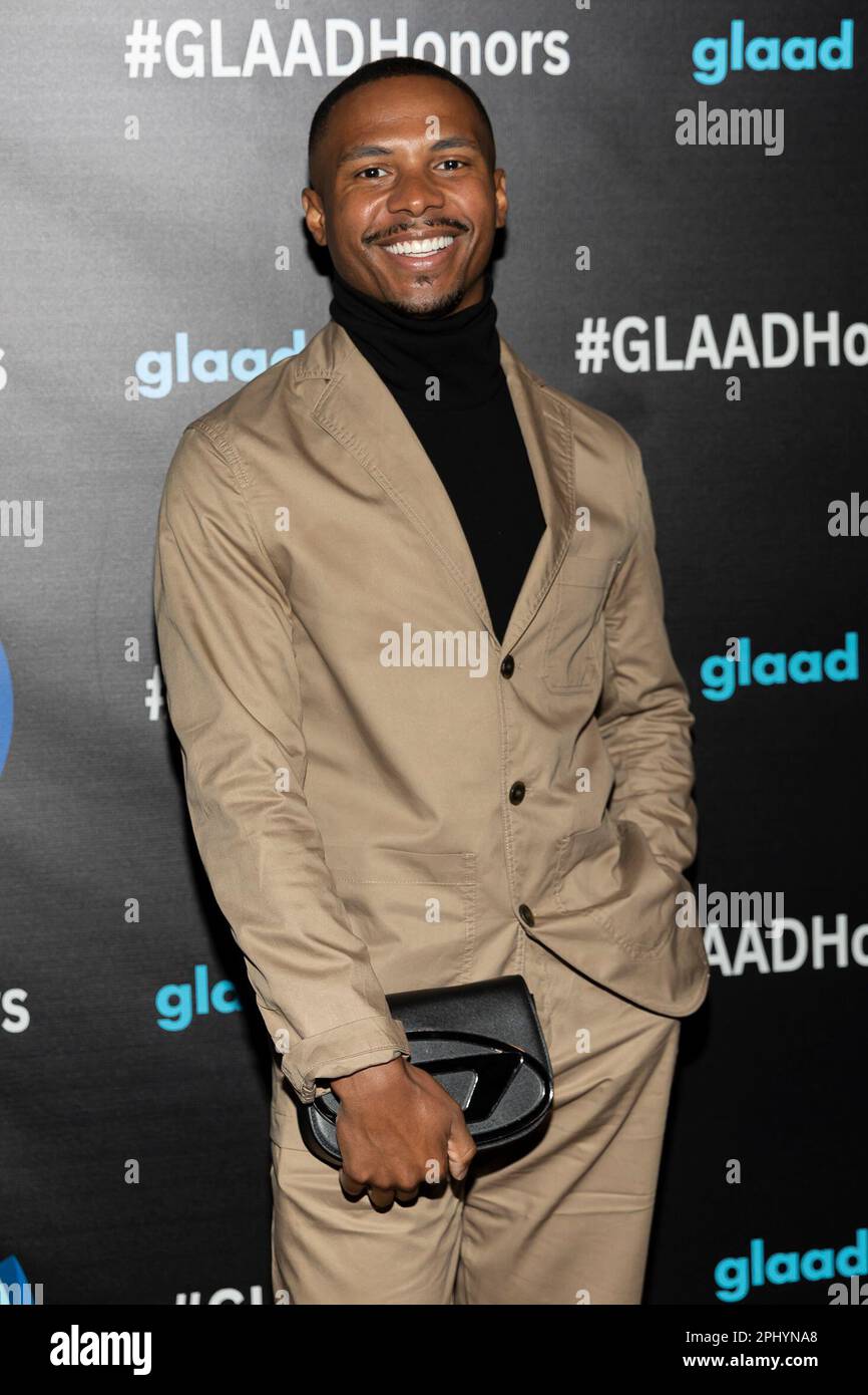 Jonta Harris assiste aux arrivées des #GLAADHonours, un rassemblement intime et une célébration reconnaissant les nominés noirs LGBTQ+ des GLAAD Media Awards à Hollywood, CA sur 29 mars 2023. (Photo de Corine Solberg/Sipa USA) Banque D'Images