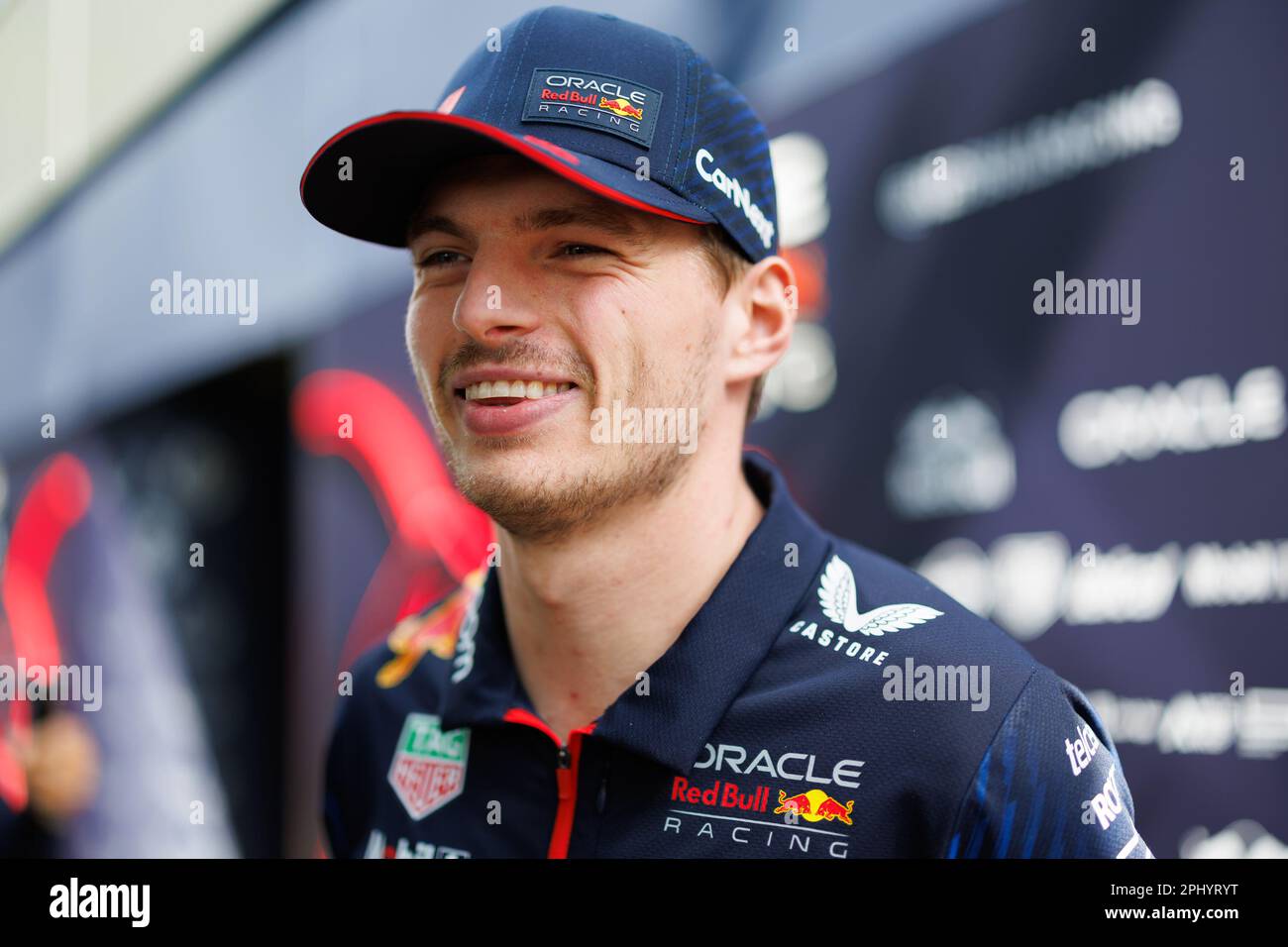 Albert Park, 30th mars 2023 Max Verstappen (NED) de l'équipe Red Bull fait une interview dans le paddock. Corleve/Alay Live News Banque D'Images