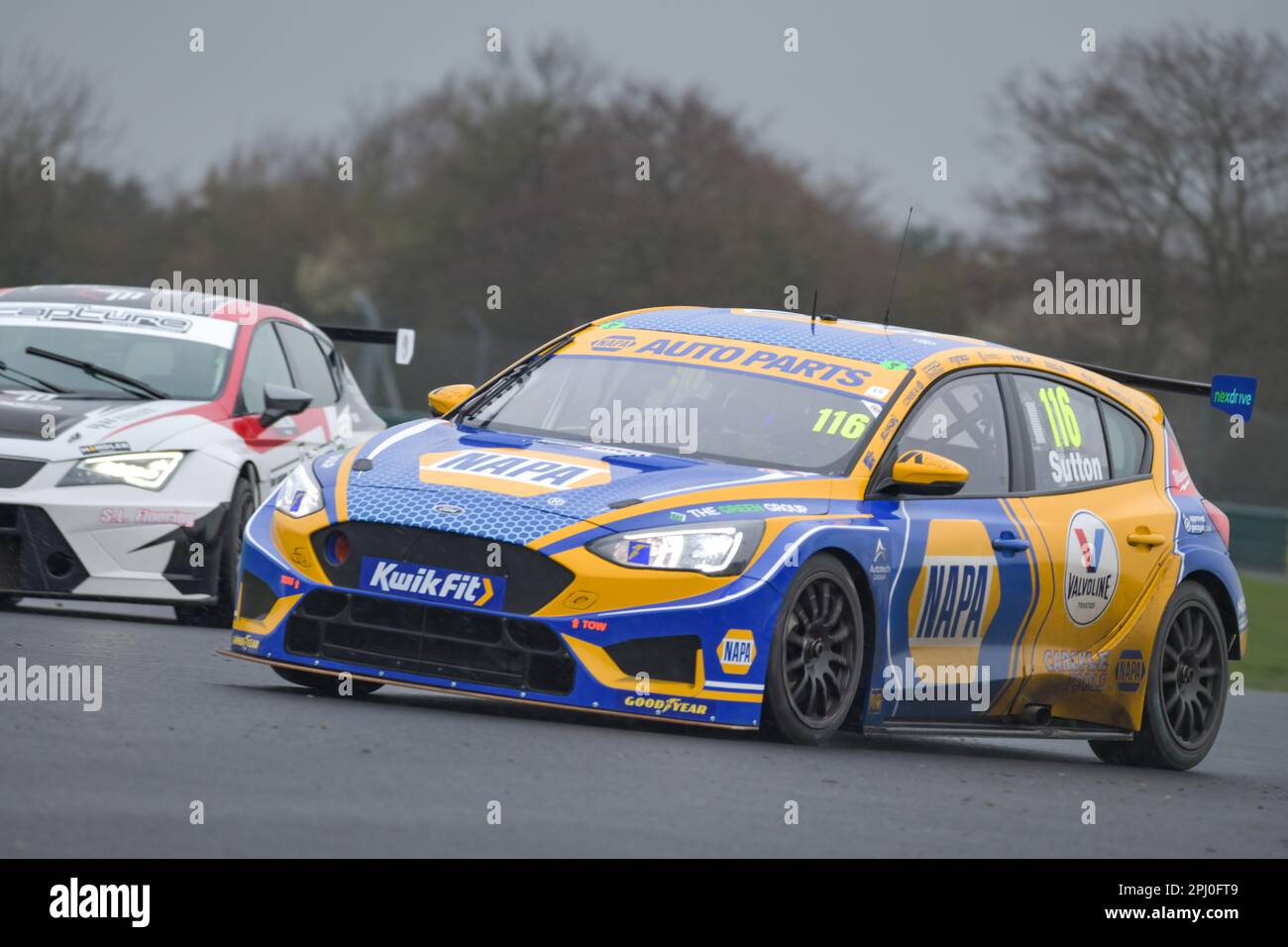 NAPA Racing UK, Ford Focus, Ash Sutton, BTCC, numéro 116, Voitures de tourisme britanniques, circuit Croft Banque D'Images