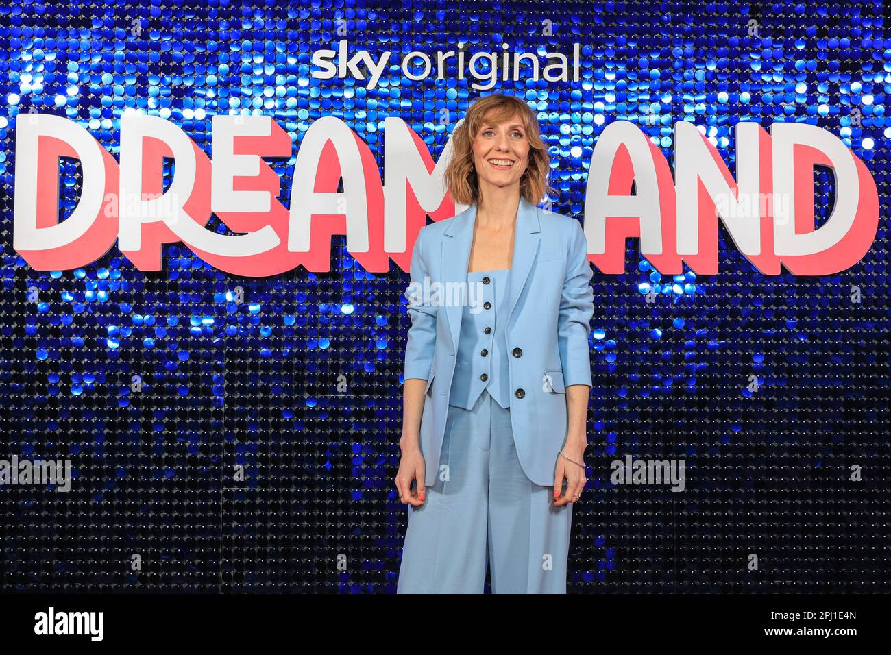 Picturehouse Central, Londres, Royaume-Uni. 30th mars 2023. Gabby Best au photocall pour la nouvelle comédie noire « Dereamland ». Dreamland est une nouvelle comédie de Sky Atlantic à Margate qui évolue autour d'une famille multigénérationnelle et de quatre sœurs réunies dans la ville côtière de Kentish. Crédit : Imagetraceur/EMPICS/Alamy Live News Banque D'Images