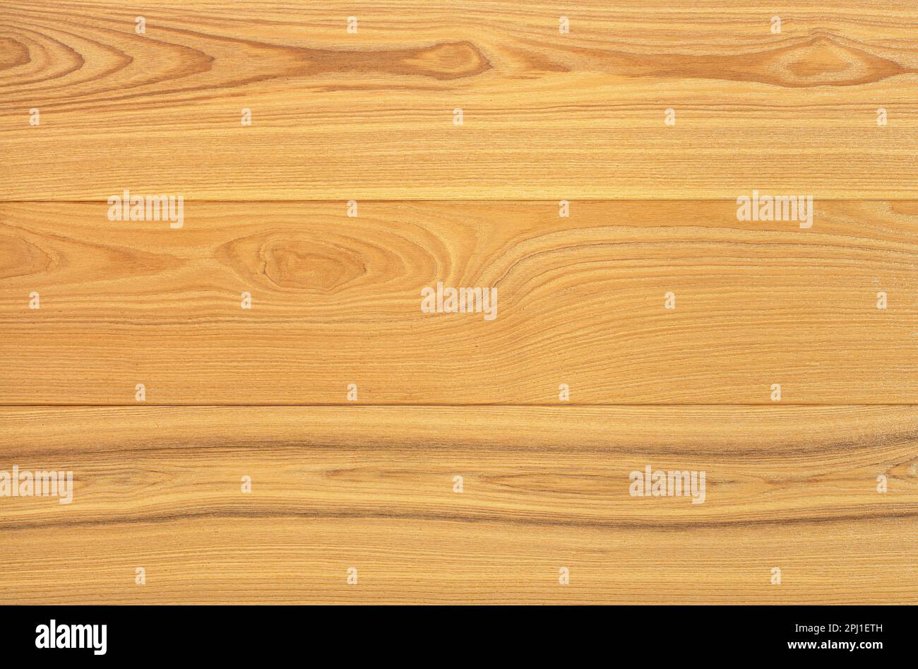 Planches en bois avec un motif prononcé de fibres de bois et une texture transformée comme fond et texture naturels. Banque D'Images