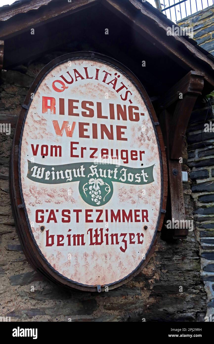 Signe du vin de qualité - Riesling Weine vom Erzeuger Bacharach (Bacharach am Rhein), ????, district de Mayence-Bingen, Allemagne Banque D'Images