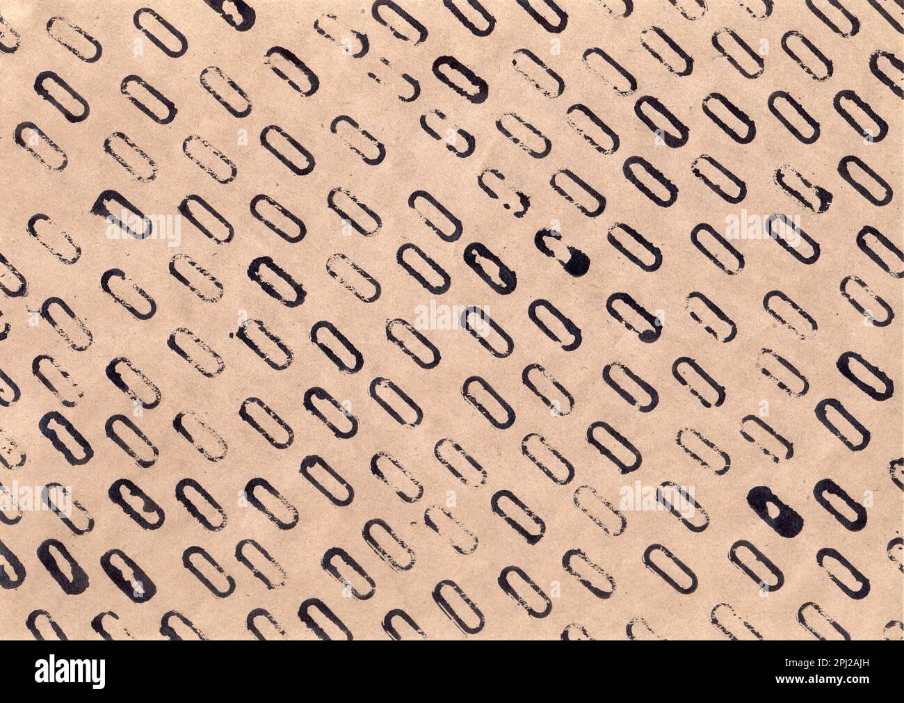 Peinture dessin noir dessiné sur du papier brun résumé fond. Les cercles rugueuses disposées en lignes géométriques graphique toile industrielle Banque D'Images