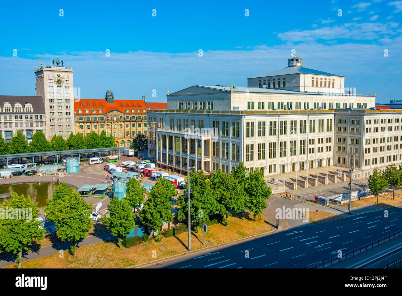 Leipzig, Allemagne, 9 août 2022: Vue de l'opéra de Leipzig, Allemagne. Banque D'Images