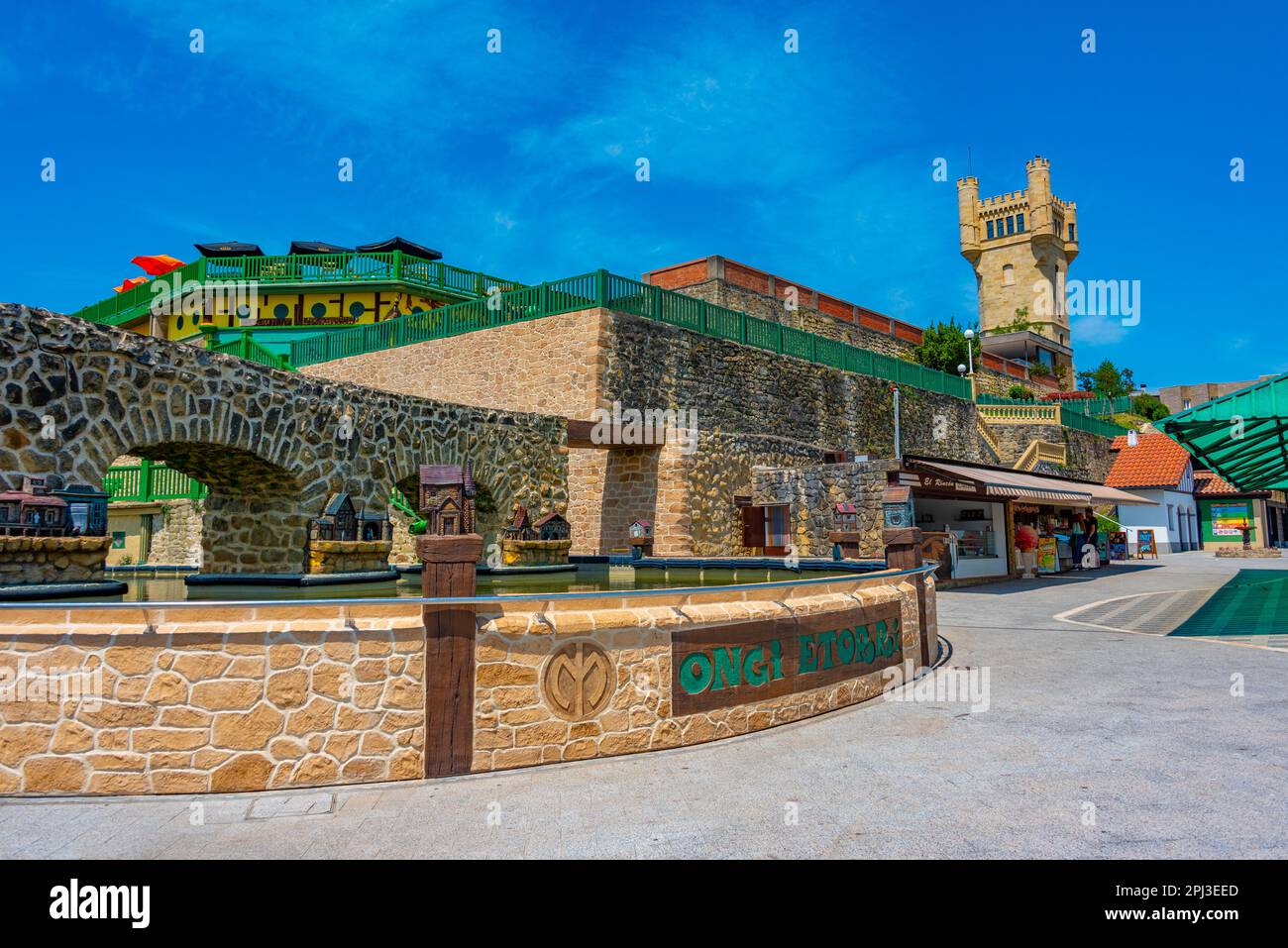 San Sebastian, Espagne, 2 juin 2022: Parc d'attractions de Monte Igueldo à San Sebastian, Espagne. Banque D'Images