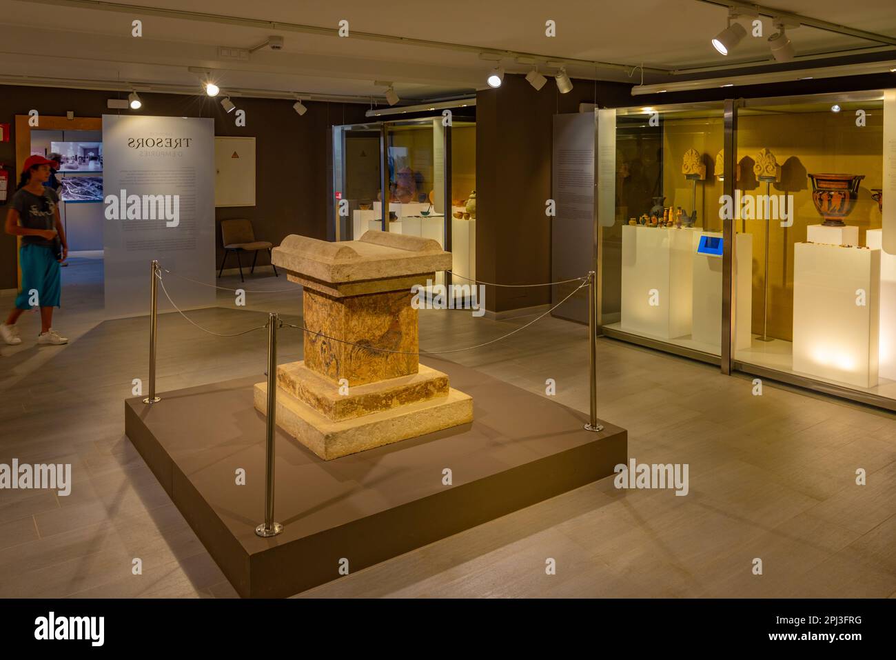 L'escala, Espagne, 27 mai 2022 objets d'art au musée des ruines