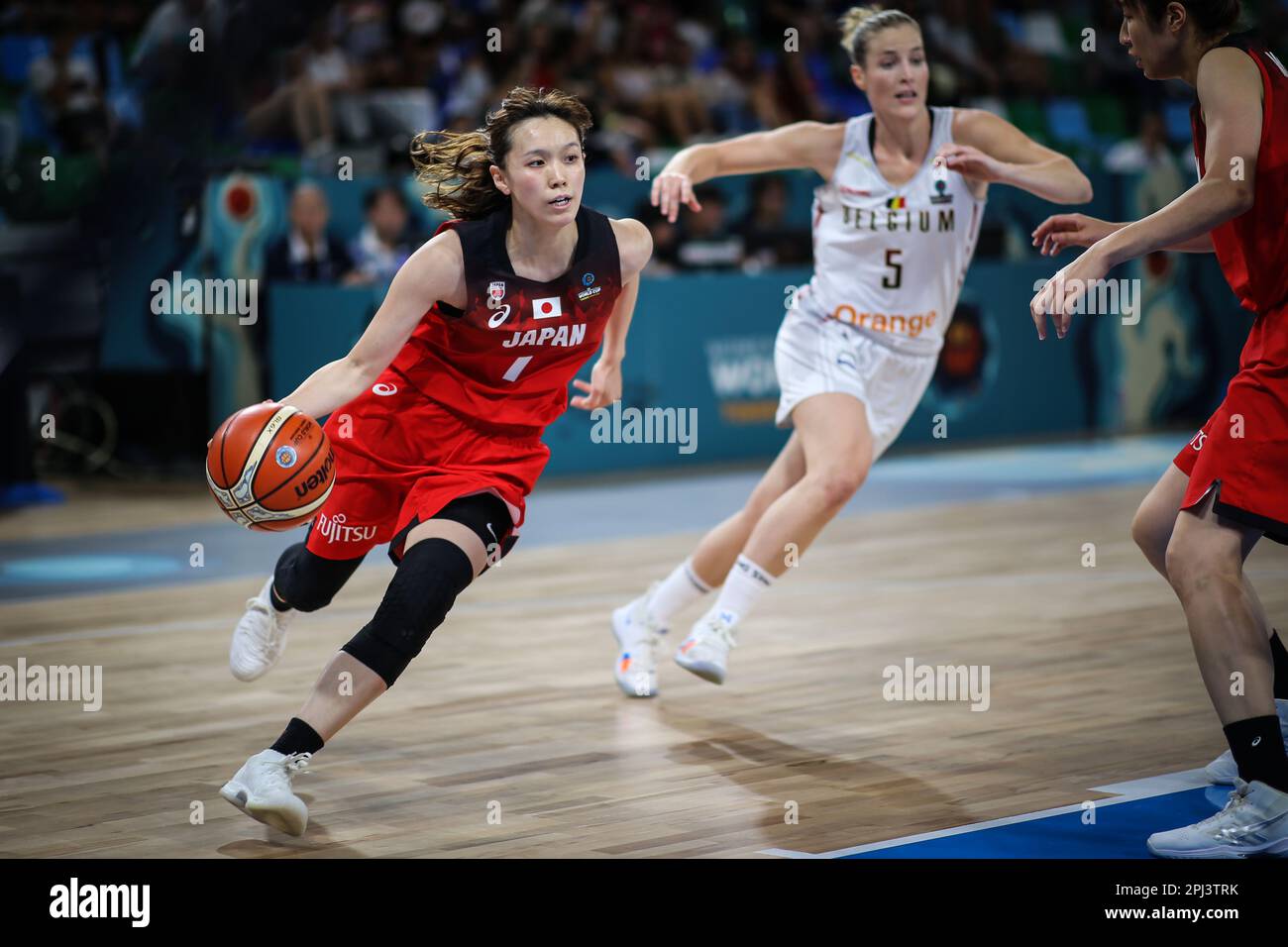 Espagne, Ténérife, 23 septembre 2018: Joueur de basket-ball japonais Saki Mizushima en action pendant la coupe du monde de basket-ball féminin de la FIBA Banque D'Images