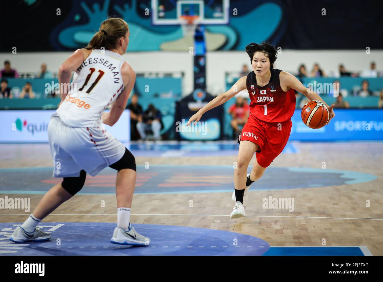 Espagne, Ténérife, 23 septembre 2018: Une joueuse de basket-ball féminine Manami Fujioka en action pendant la coupe du monde de basket-ball féminine FIBA Banque D'Images