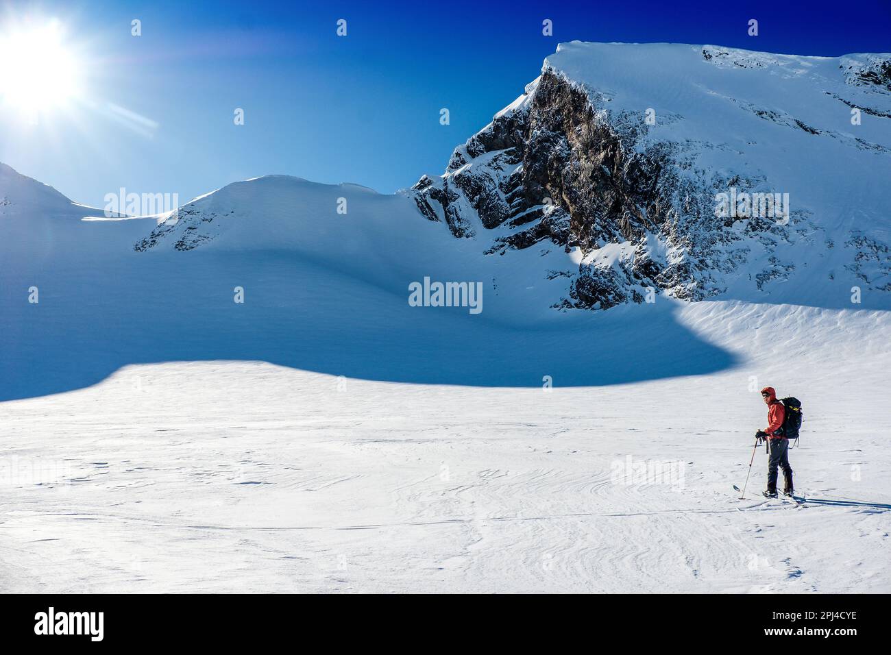 Ski de fond (ski de randonnée / ski nordique) dans la région de Jotunheimen en Norvège Banque D'Images