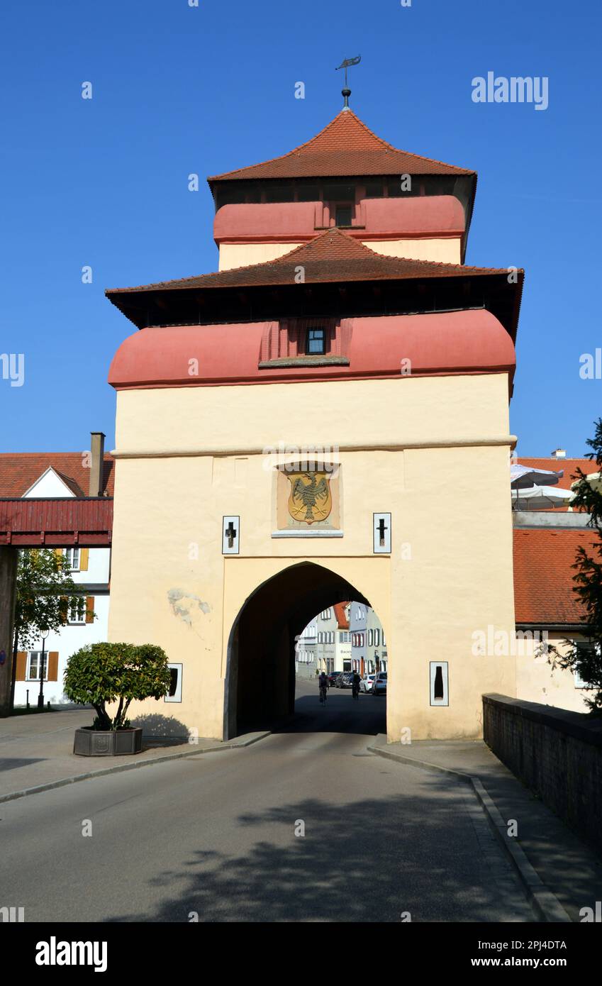 Allemagne, Bavière, Swabia, Nördlingen: Le Berger Tor, datant de 1362, porte ouest de la ville, gardait la route d'Ulm. Banque D'Images