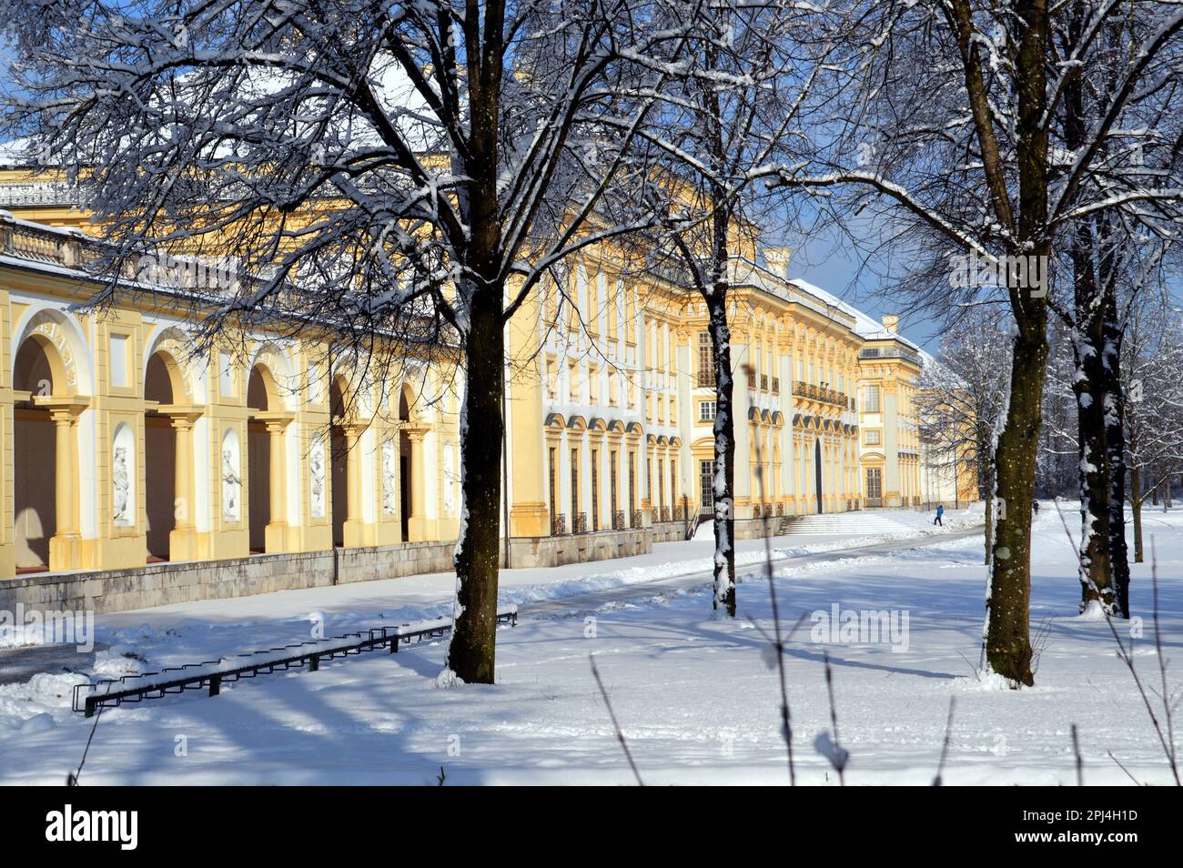 Allemagne, haute-Bavière, Schleissheim: Façade est du nouveau Palais construit en 1701-27 pour l'électeur Max Emanuel de Bavière aux plans des architectes Enrico zu Banque D'Images