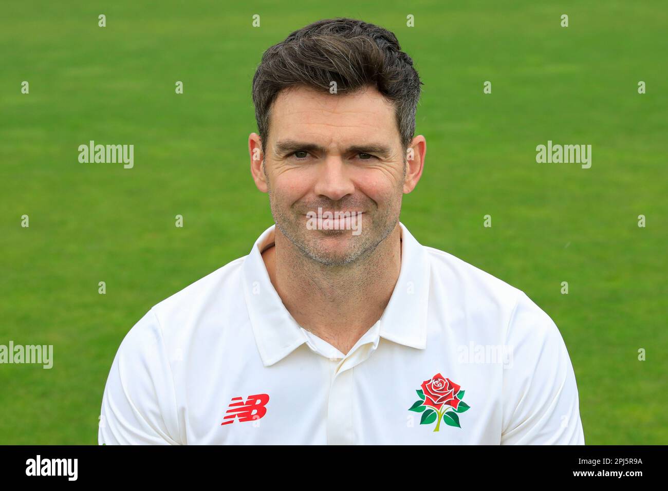 James Anderson, de Lancashire, à la Journée des médias de cricket de Lancashire, à Old Trafford, Manchester, Royaume-Uni, 31st mars 2023 (photo de Conor Molloy/News Images) Banque D'Images