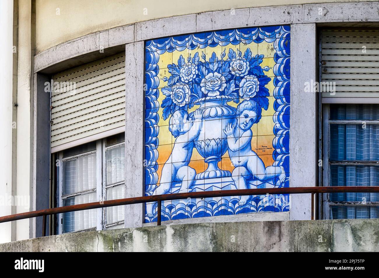 Décoration d'art de peinture de carrelage dans une maison, Porto, Portugal Banque D'Images