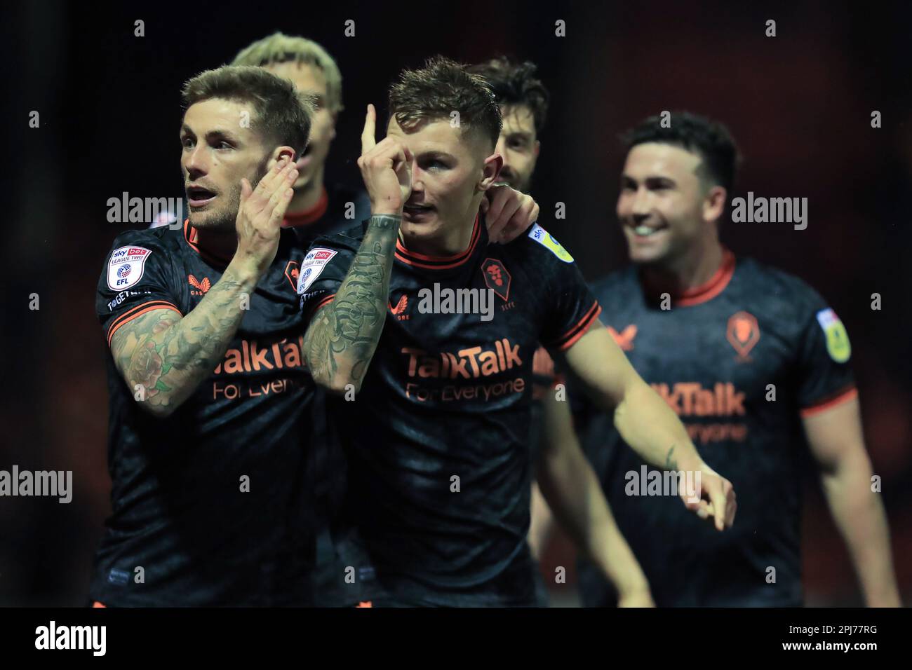 Salfords Callum Hendry fête sa création en 1-1 lors du match Sky Bet League 2 entre Stockport County et Salford City au stade Edgeley Park, Stockport, le vendredi 31st mars 2023. (Photo : Chris Donnelly | MI News) Credit : MI News & Sport /Alay Live News Banque D'Images