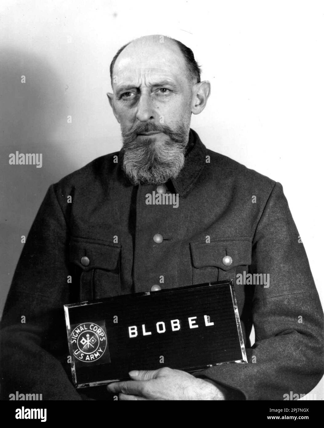 Paul Blobel, qui a organisé le massacre de Babi Yar et développé l'utilisation de fourgonnettes à gaz et de fours à gaz pendant l'Holocauste, lors des procès de Nuremberg einsatzgruppen, mars 1948 Banque D'Images