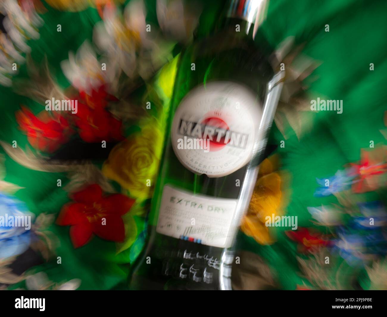 Martini Vermouth Bianco. Martini est une marque de vermouth italien, nommée d'après la Martini & Rossi Distilleria Nazionale di Spirito di Vino, à Turin. Banque D'Images