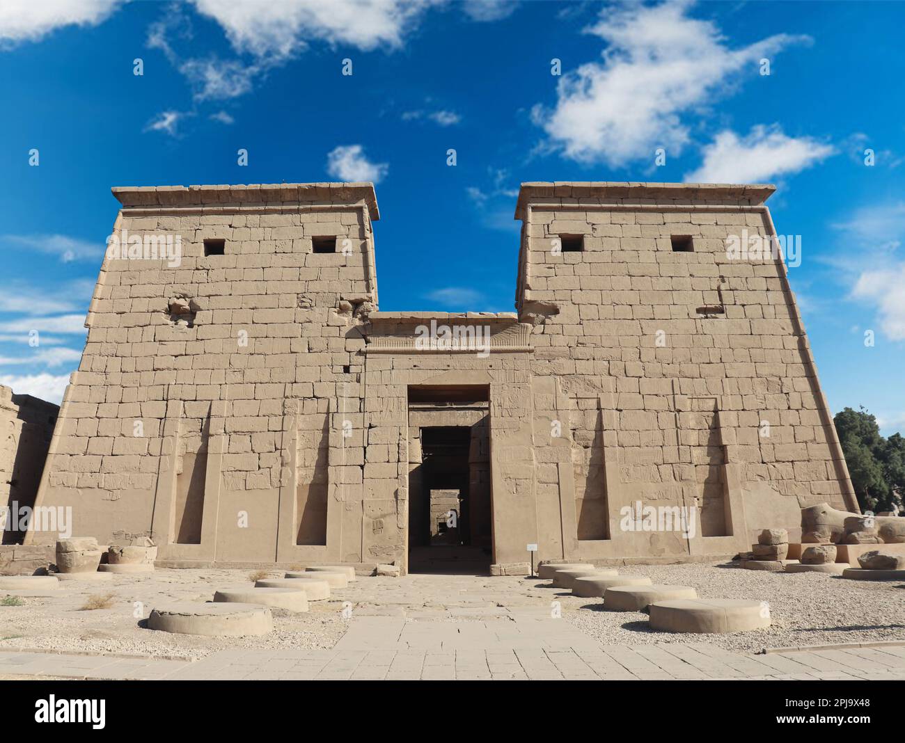 Ancien temple égyptien de Karnak à Louxor, Égypte Banque D'Images