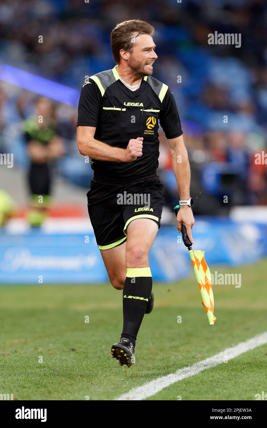 Sydney, Australie. 01st avril 2023. Adjoint arbitre, Greg Taylor en action pendant le match entre le FC de Sydney et Western United au stade Allianz de 1 avril 2023 à Sydney, Australie Credit: IOIO IMAGES/Alamy Live News Banque D'Images