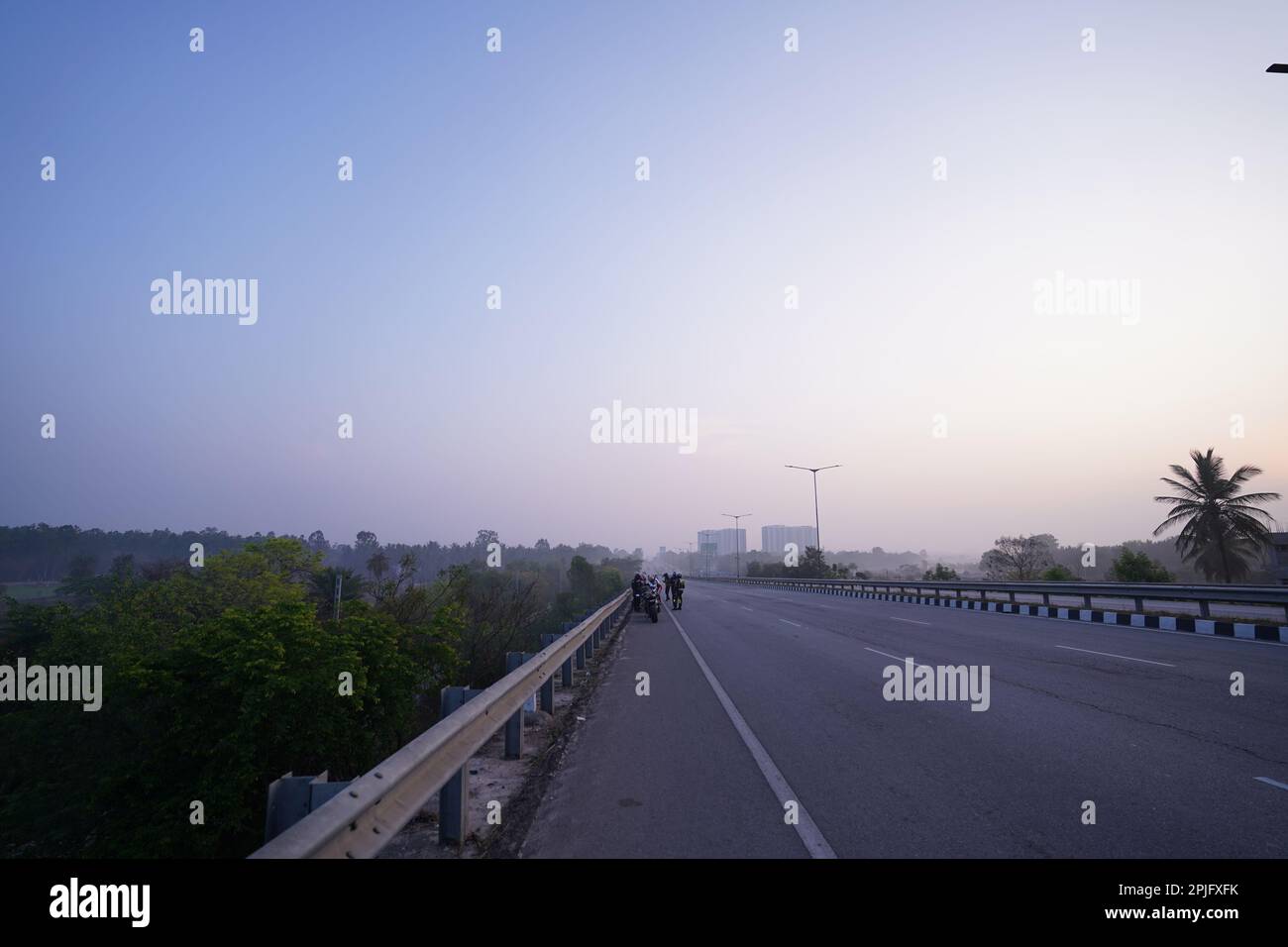 Sur le chemin de Nandi Hills. Image libre de droits Banque D'Images