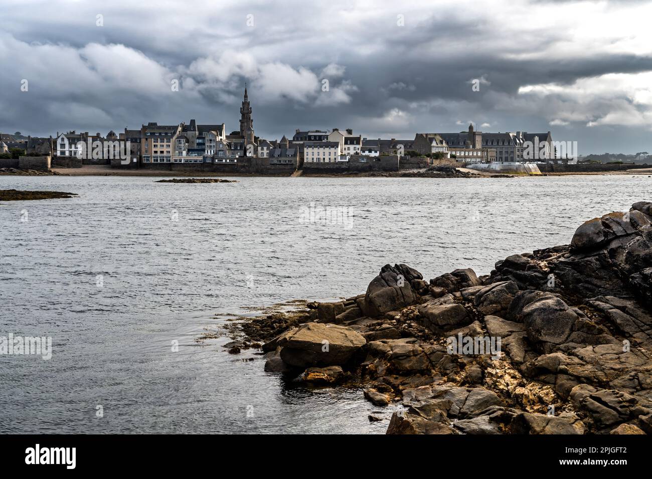 Ville de Roscoff sur la Côte Atlantique du Finistère en Bretagne, France Banque D'Images