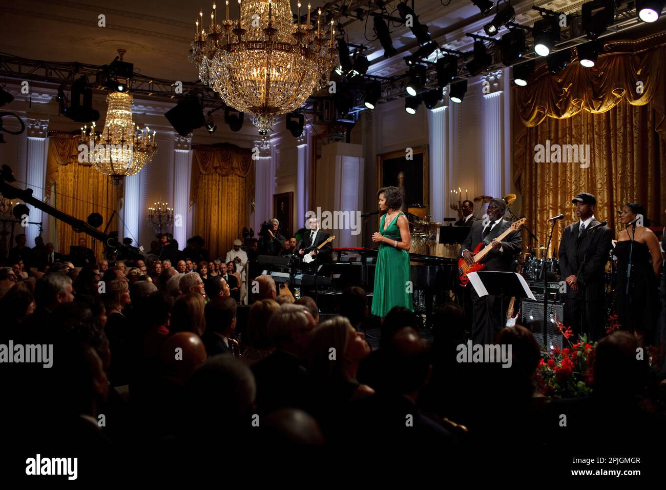 La Première Dame Michelle Obama parle à une maison blanche concert hommage à Stevie Wonder à l'Est Prix de 'PBS/Stevie Wonder à la Maison Blanche." 2/25/09.Photo Officiel de la Maison Blanche par Pete Souza Banque D'Images