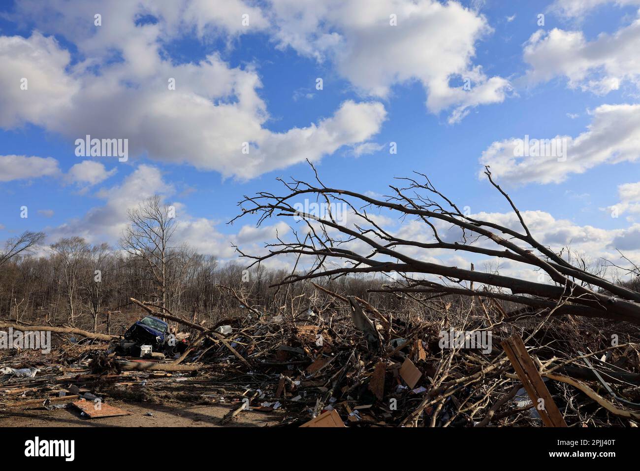 STINESVILLE, INDIANA AVRIL 1 une nouvelle voiture repose dans les