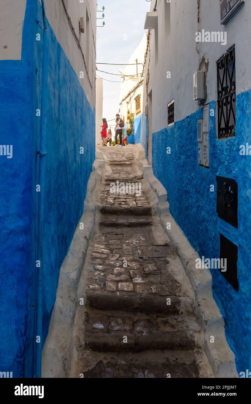 Belles Ruelles Rabat, Maroc - 1 mars 2020 : les belles ruelles entre les bâtiments ...
