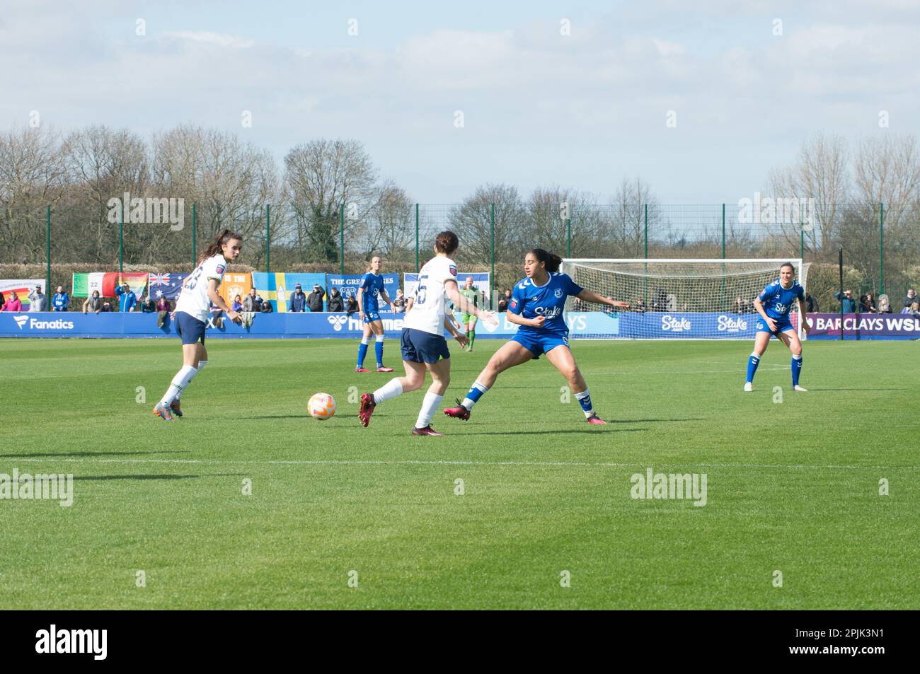 WSL Everton V Tottenham Hotspur au stade Walton Park, Liverpool note 2-1 à Everton (Terry Scott/SPP) crédit: SPP Sport Press photo. /Alamy Live News Banque D'Images