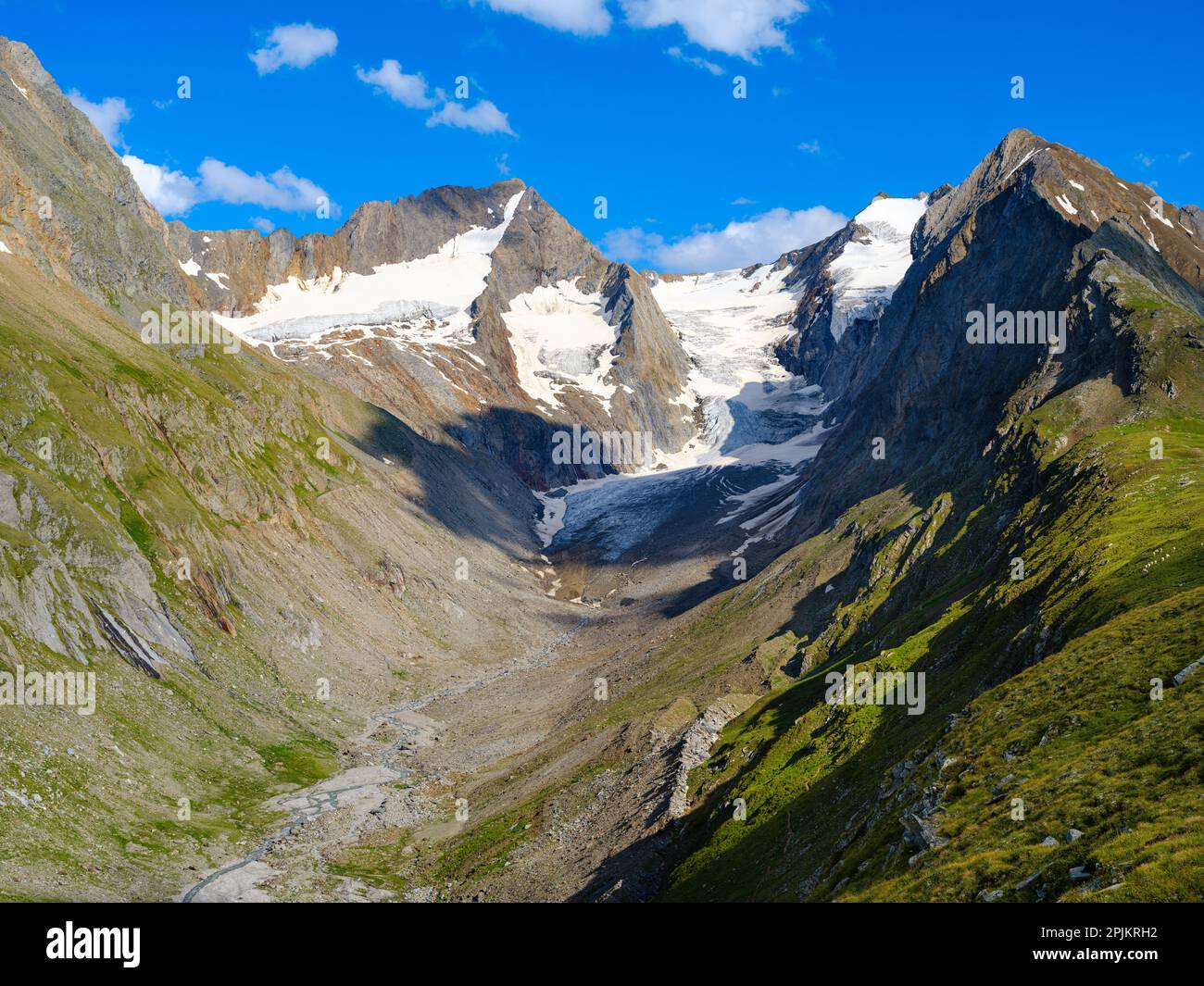 Vallée de Gaisbergtal, Mt. Hochfirst et Mt. Lieberkogel vu de Mt. Hohe Mut. Alpes de l'Otztal dans le parc naturel de l'Otztal. Europe, Autriche, Tyrol Banque D'Images