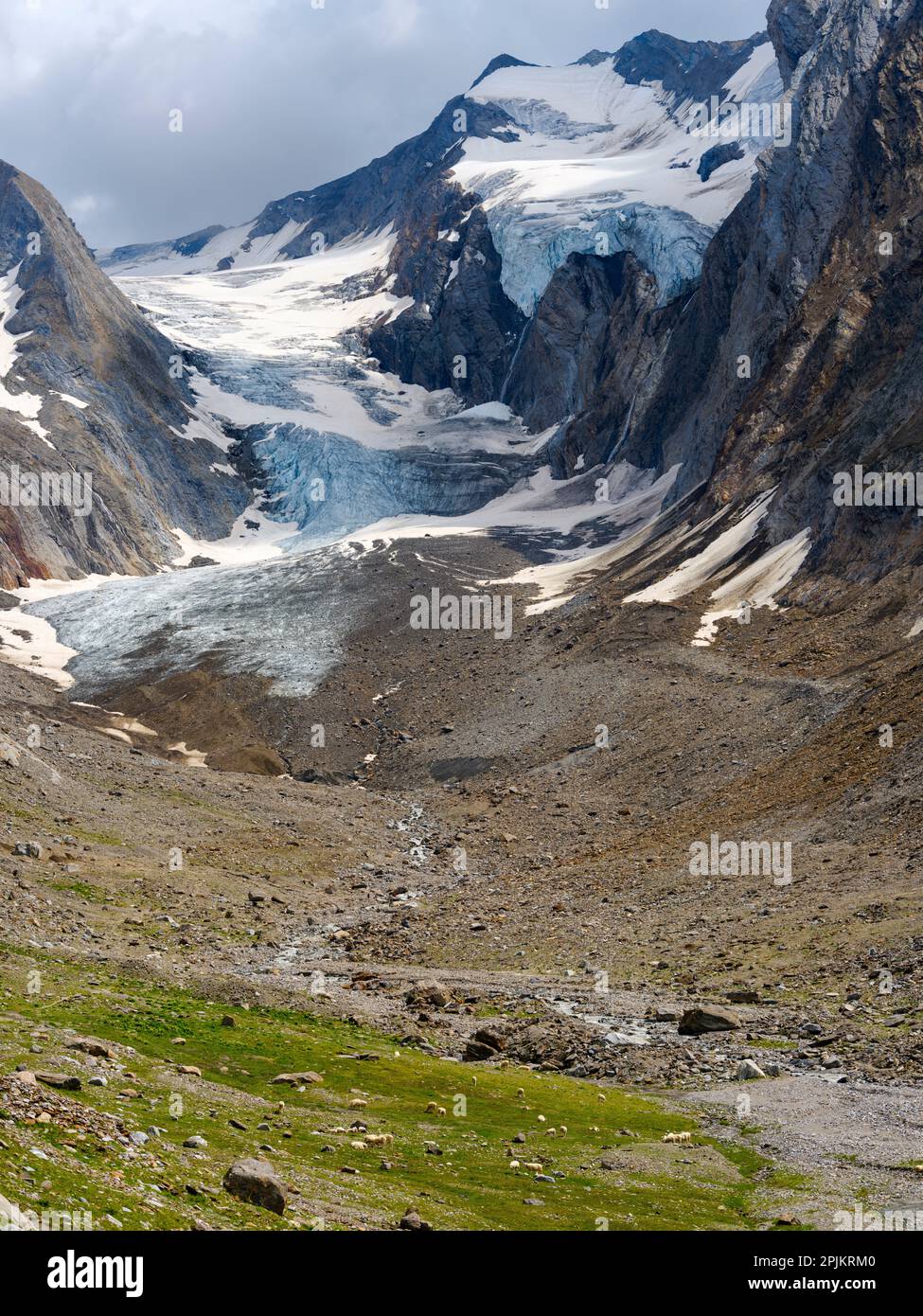 Vallée de Gaisbergtal et glacier en fusion Gaisbergferner. Alpes de l'Otztal dans le parc naturel de l'Otztal. Europe, Autriche, Tyrol Banque D'Images