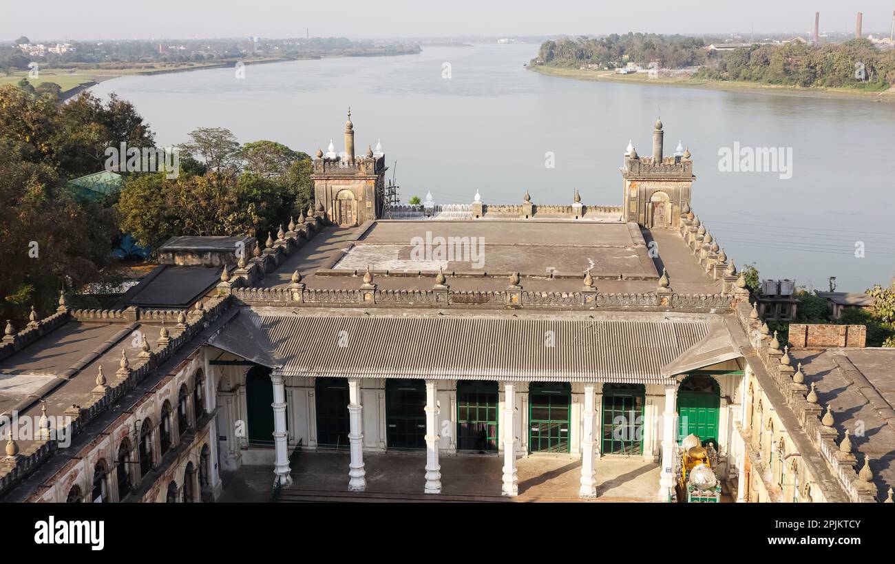 Vue intérieure de Hooghly Imambara et Hooghly River in the Background, Chinsurah, Bengale occidental, Inde. Banque D'Images
