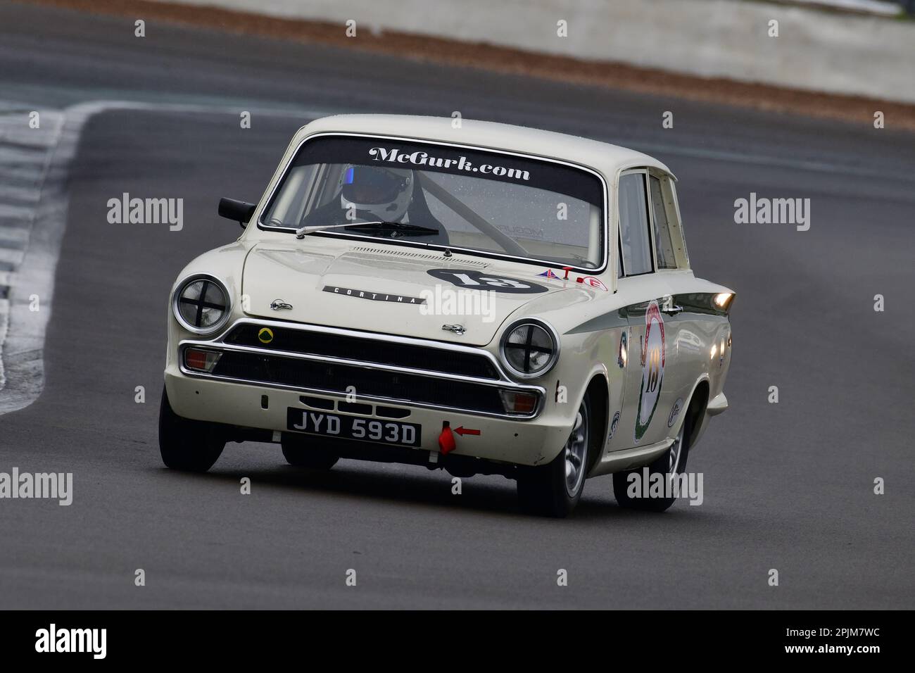 John McGurk, Ford Lotus Cortina, HSCC Historic Road Sports avec Historic Touring Cars et Ecurie Classic, trois classifications combinées en une Banque D'Images