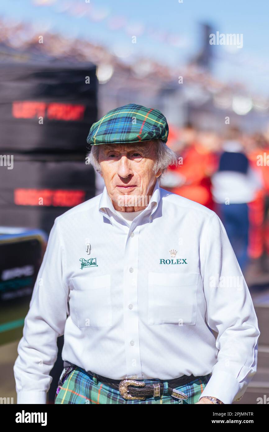 MELBOURNE, AUSTRALIE - 2 AVRIL : MELBOURNE, AUSTRALIE - 2 AVRIL : Sir Jackie Stewart sur la grille avant le début de la course lors du Grand Prix d'Australie 2023 Banque D'Images