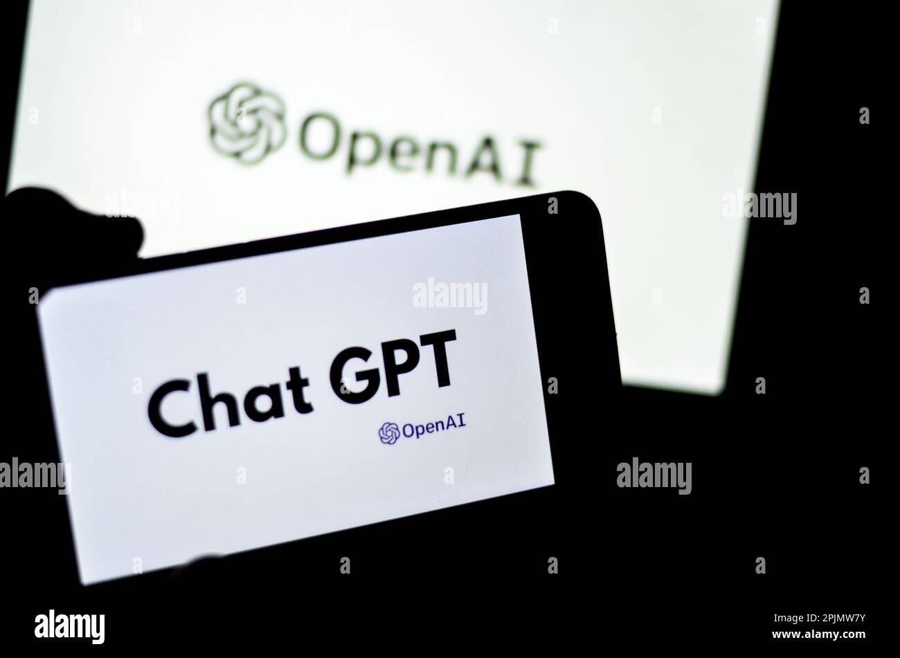 Tunis, Tunisie. 2nd avril 2023. Tunis, Tunisie. 02 avril 2023. Le chatbox d'intelligence artificielle ChatGPT et les logos de laboratoire de recherche OpenAI sur les écrans de smartphone et d'ordinateur portable. Le Chattchatbot GPT a été lancé par OpenAI en novembre 2022, l'Italie étant le premier pays européen à interdire le robot ChatGPT application et site Web (Credit image: © Hasan mrad/IMAGESLIVE via ZUMA Press Wire) USAGE ÉDITORIAL SEULEMENT! Non destiné À un usage commercial ! Banque D'Images