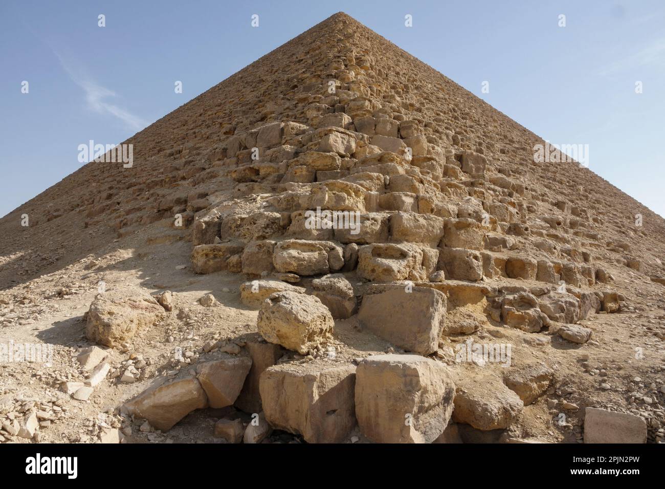 La Pyramide Rouge à Dahshur, Égypte Banque D'Images