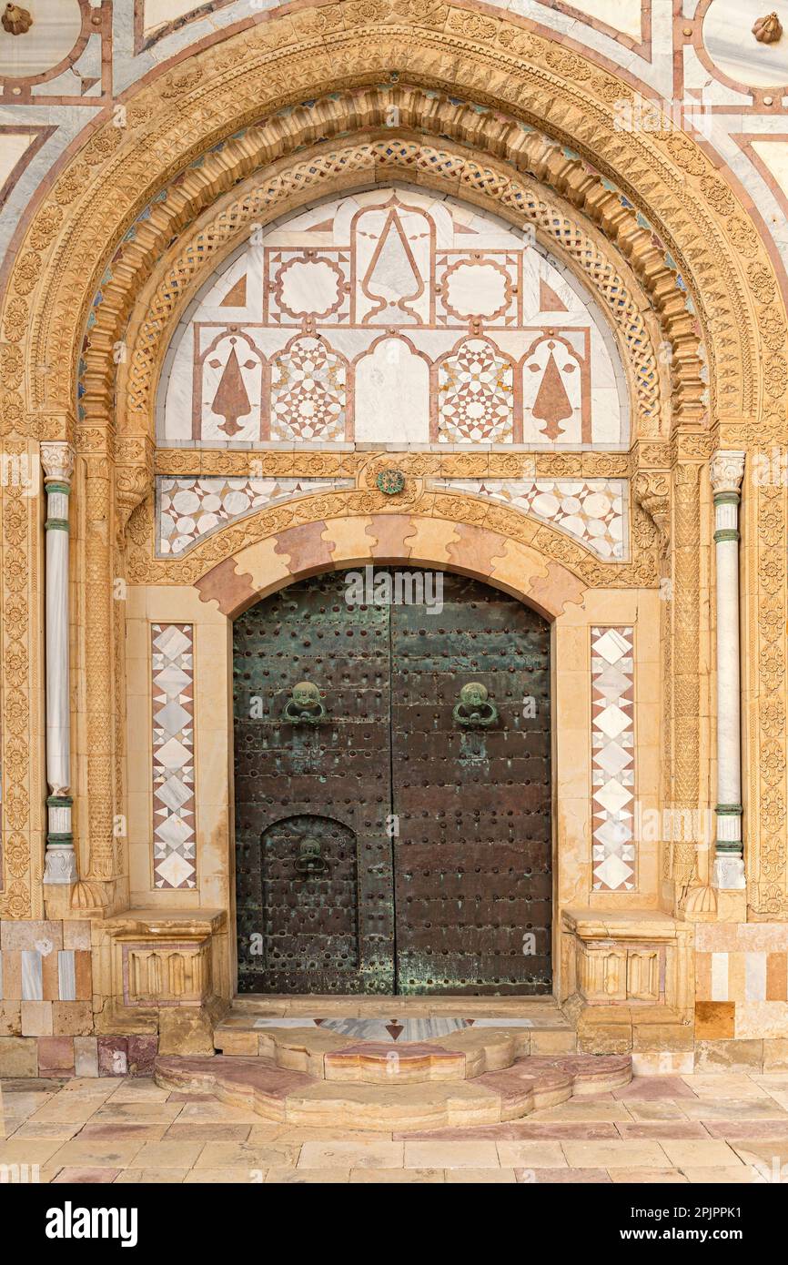 Porte d'entrée du Palais Beiteddine, gouvernorat du Mont-Liban, Beit ed-Dine, Liban Banque D'Images