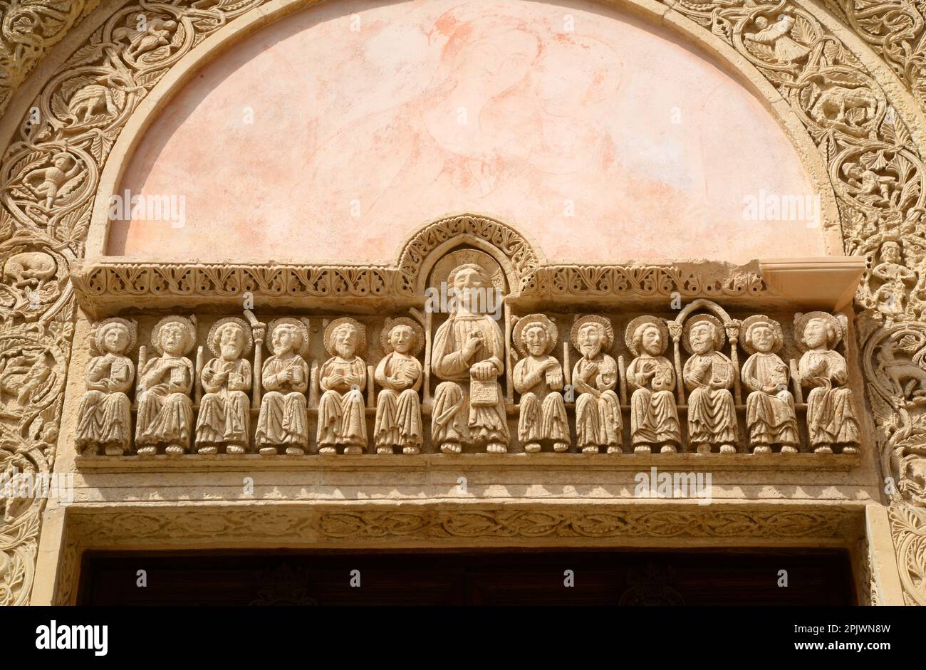 La basilique de Santa Caterina d'Alessandria, l'un des monuments gothiques les plus célèbres de Puglia, est un bâtiment dans le centre historique de Galatina, APU Banque D'Images