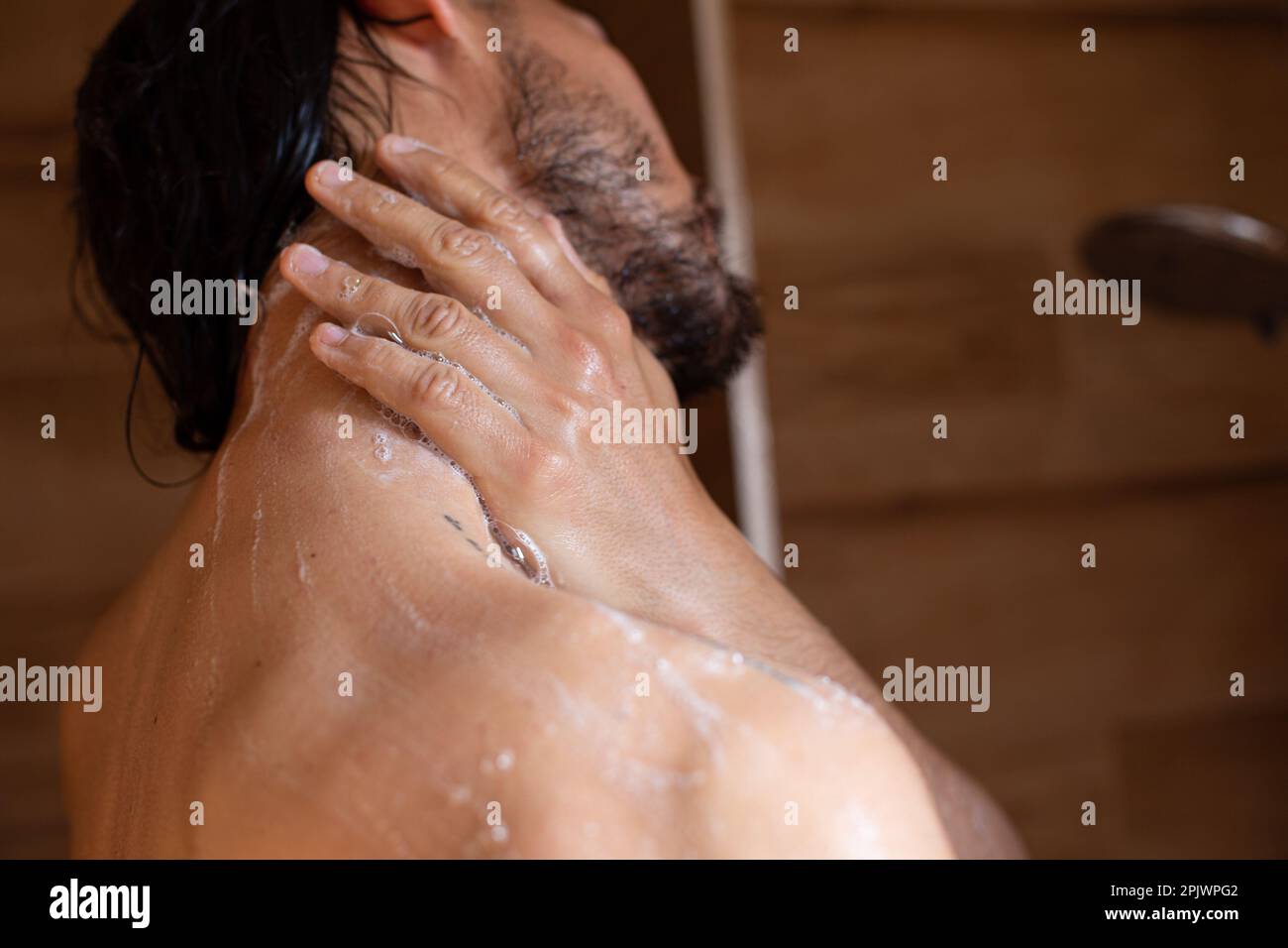 Homme cheveux longs Banque D'Images