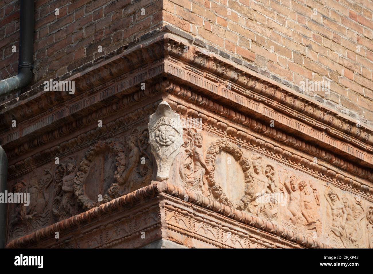 Italie, Lombardie, Lodi, façade de décoration du Palazzo Mozzanica ou Palazzo Varesi, 15th siècle Banque D'Images