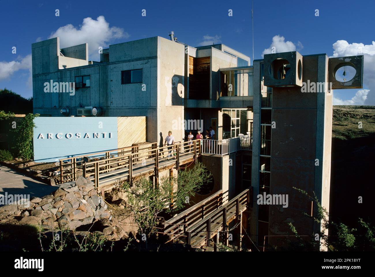 Arcosanti, une ville expérimentale de l'architecte Paulo Soleri, Arizona, Etats-Unis (vers 1990) Banque D'Images